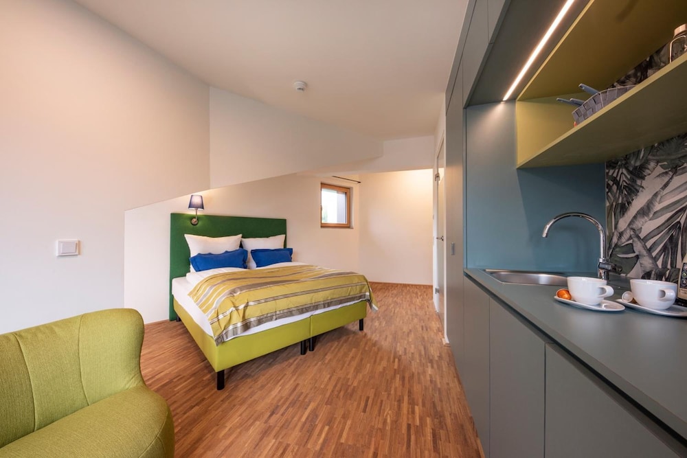 Apartment Corner photo 3