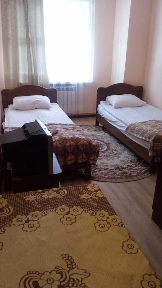 Standard Twin Room photo 3