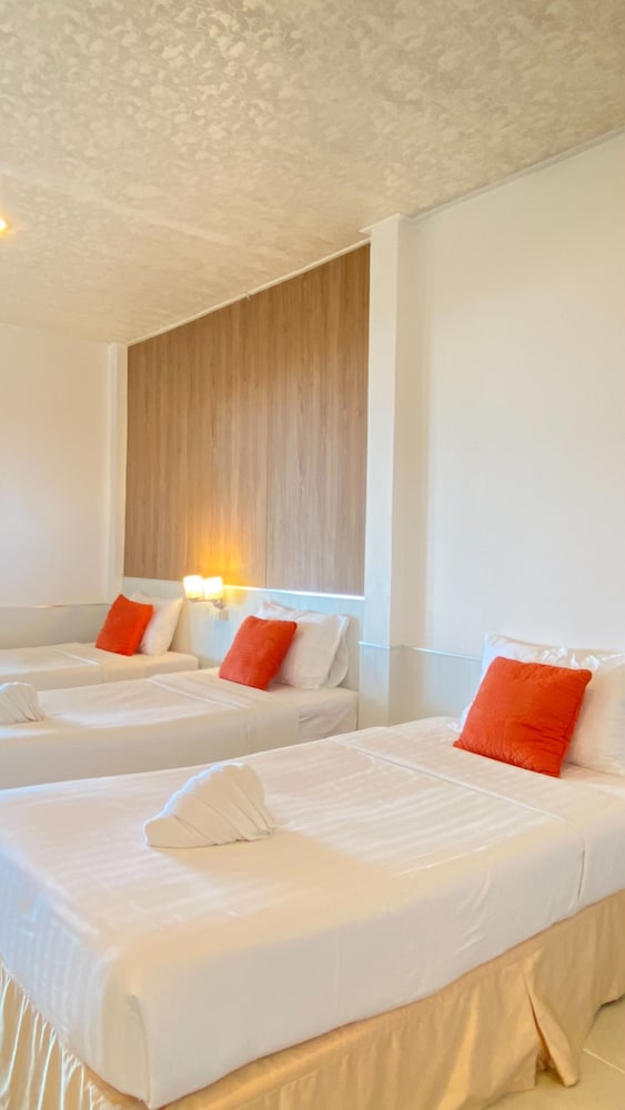 Family Triple Room, 2 Bedrooms, Non Smoking, Sea View photo 2