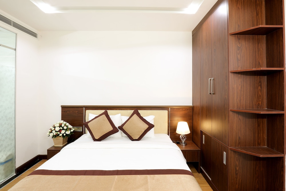 Superior Double Room, No Windows photo 3