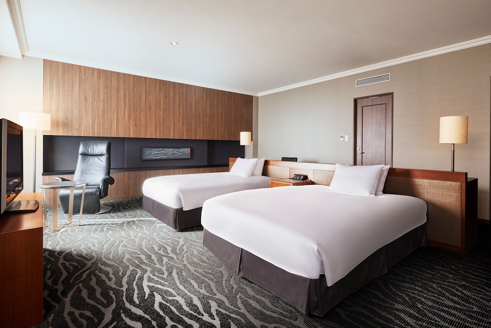 Junior Suite, 2 Double Beds (High Floor) - Photo 1