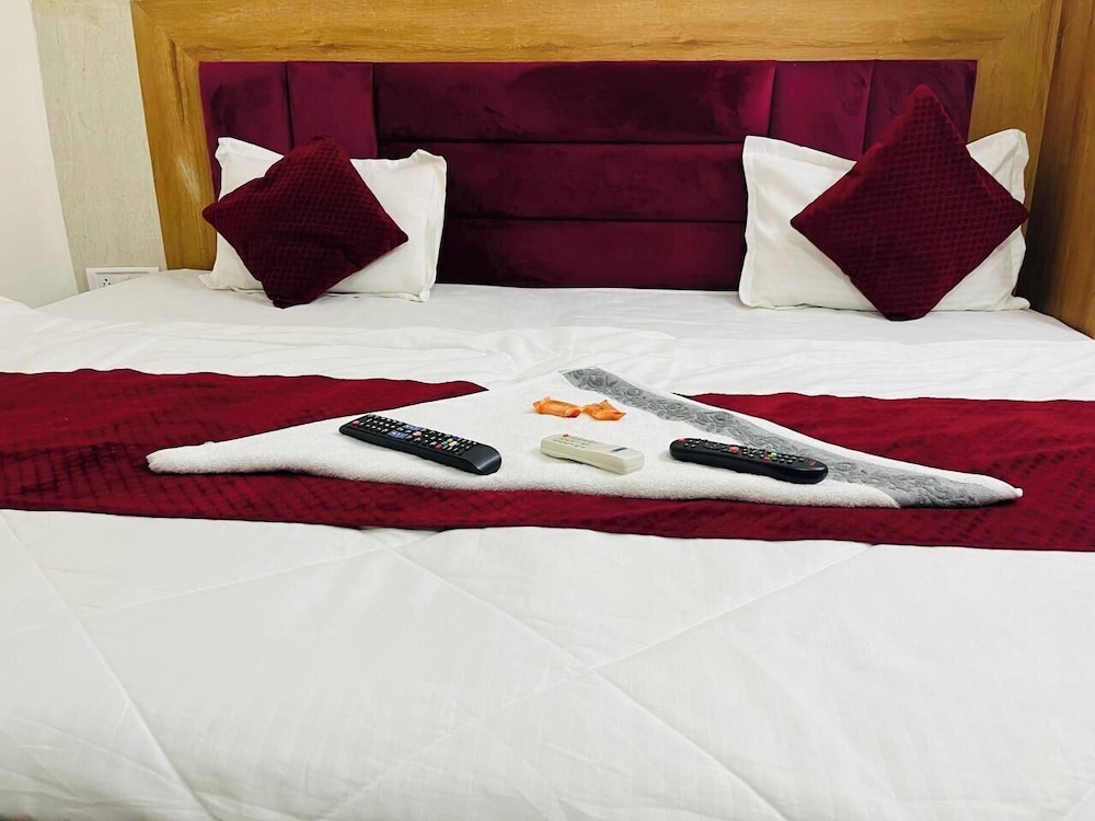 Basic Triple Room