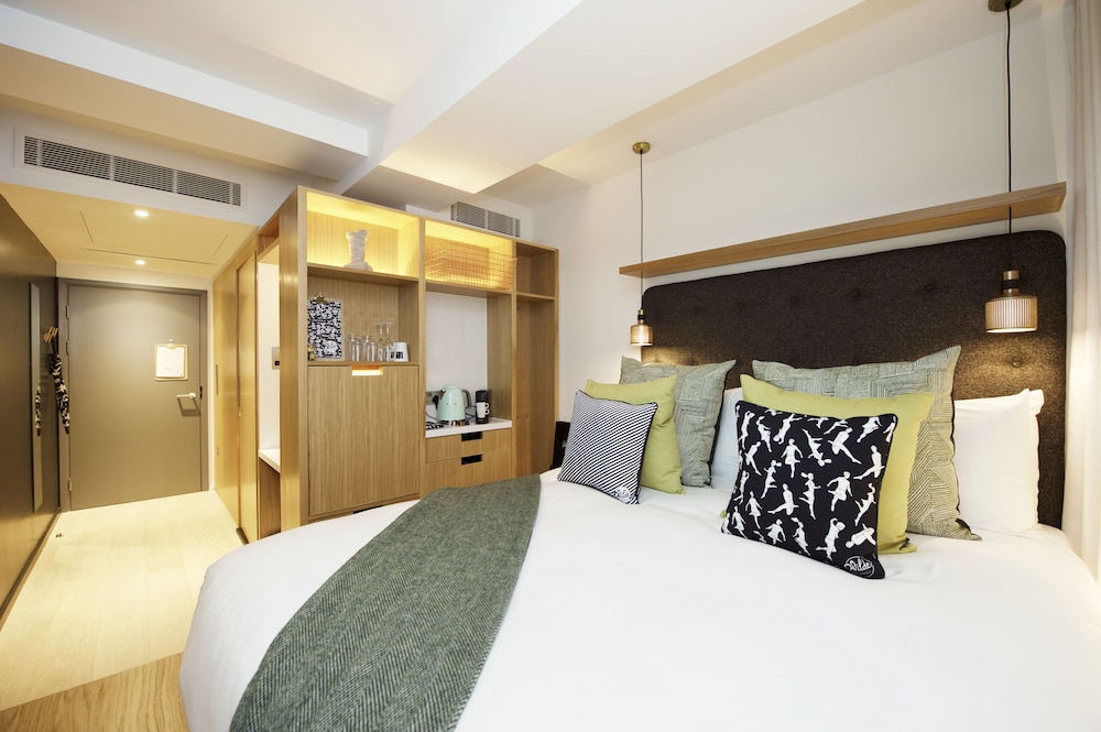 Wilde Sleep Zone Double Room Basement Windowless