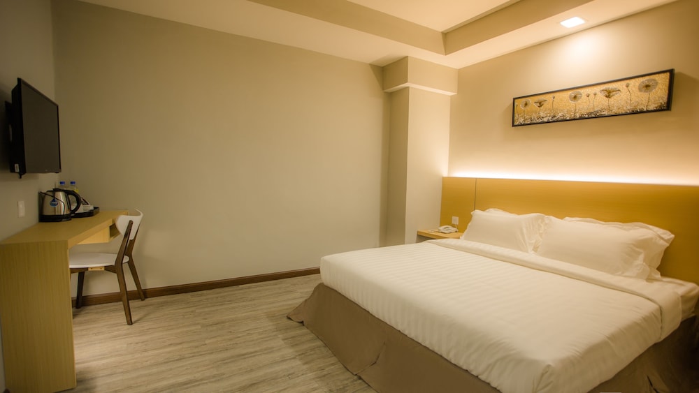 Deluxe Double Room, No Windows