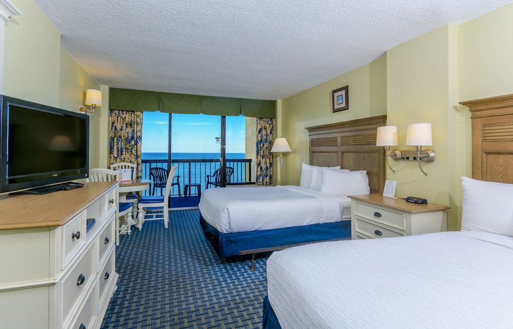 Schooner Oceanfront Standard Cabana Room
