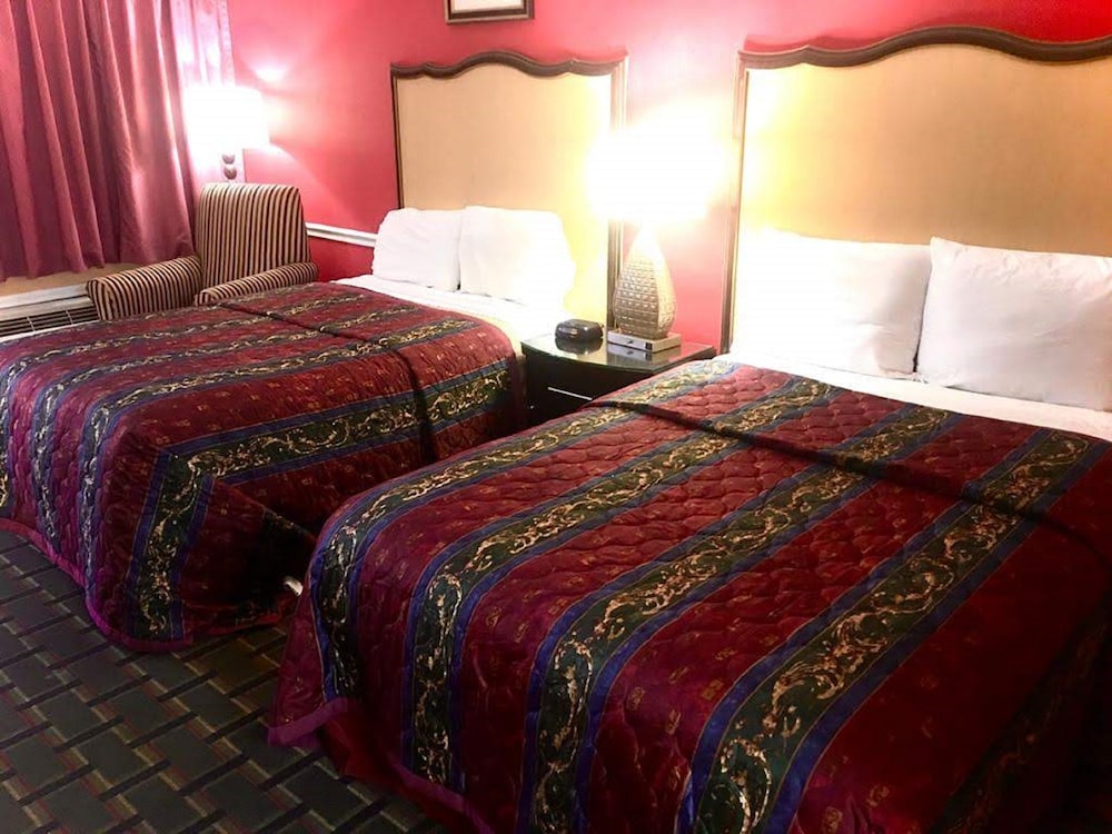 Standard Room, 2 Double Beds, Non Smoking