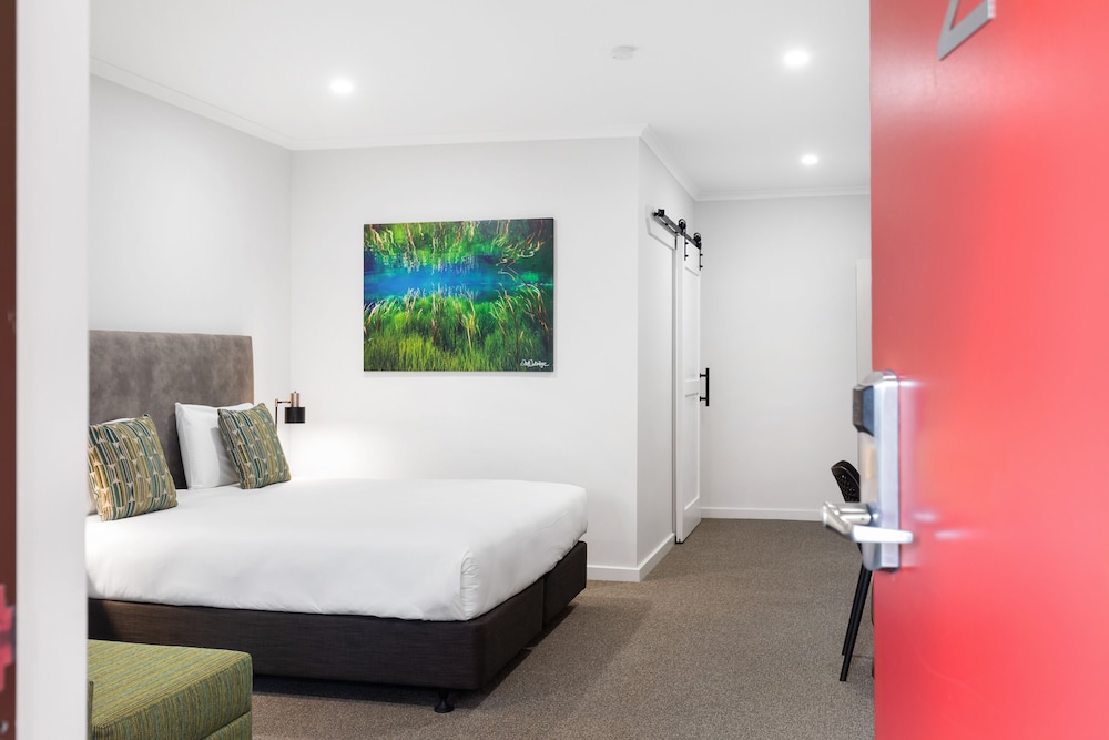 Executive Room, 1 King Bed photo 3