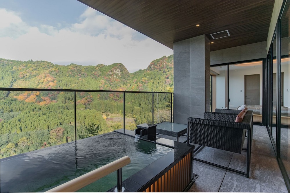 [Residential Villa with Open-Air Bath OUSHUKU Japanese-Western Room] SUITE [Non Smoking] photo 3