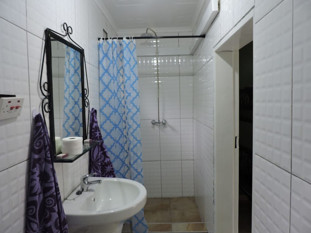 Standard Twin Room photo 2