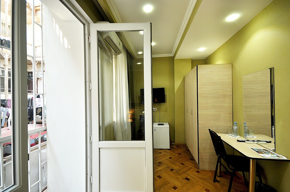 Superior Double or Twin Room photo 2