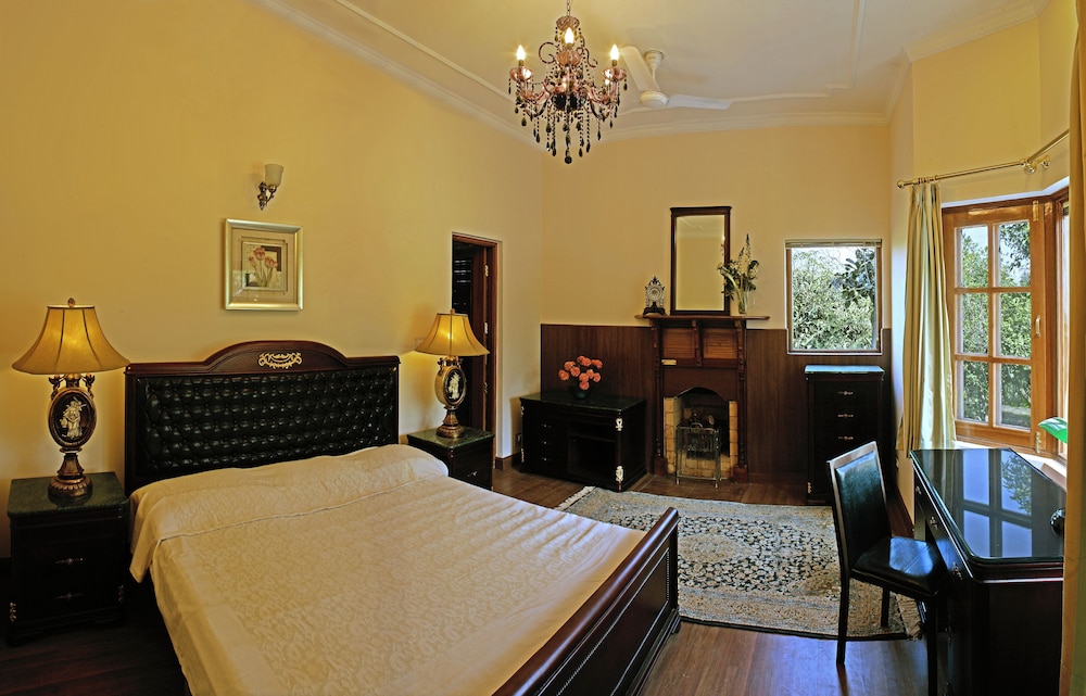 Deluxe Room - Photo 7