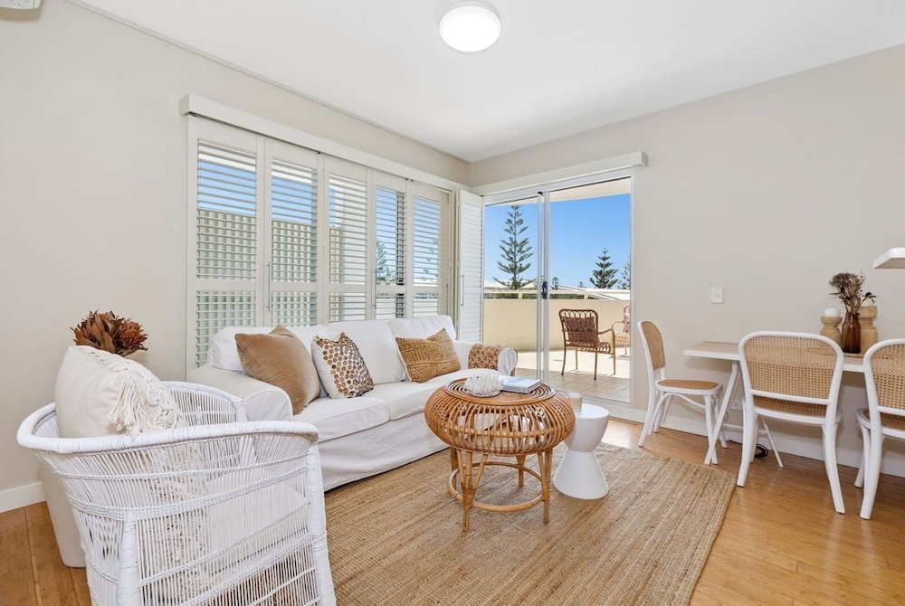 Two Bedroom Dual-Key Spa Suite