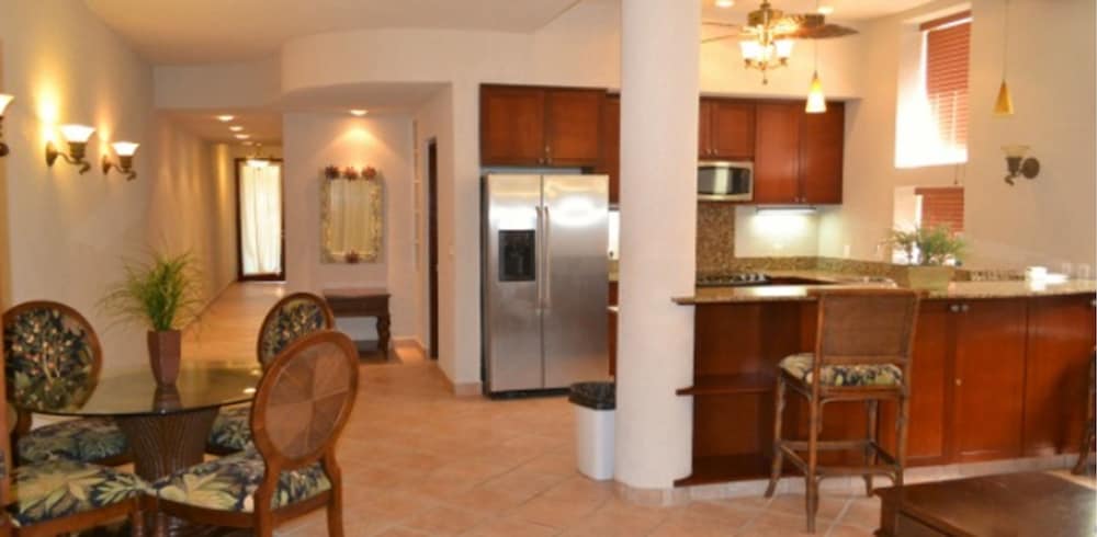 Two Bedroom Master Suite 2nd Floor