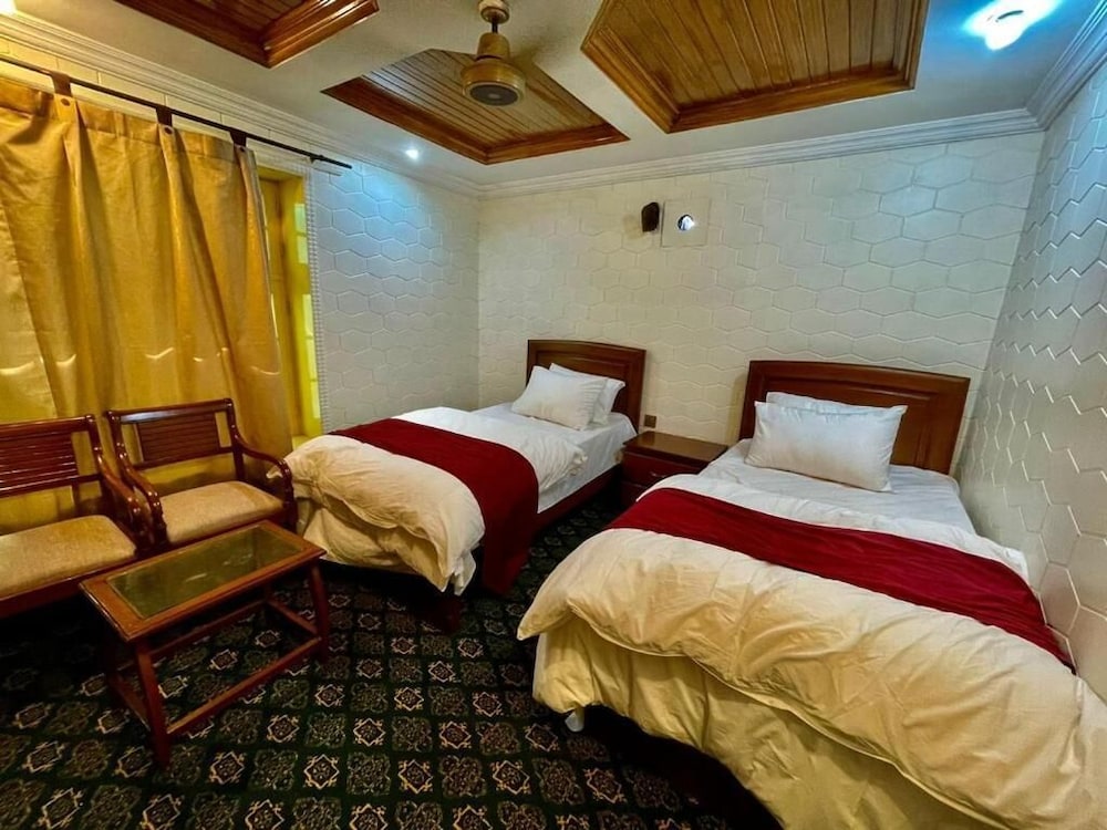 Deluxe Quadruple Room