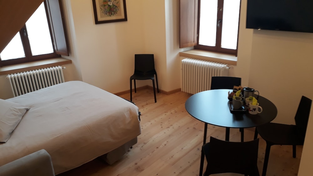 Apartment photo 3