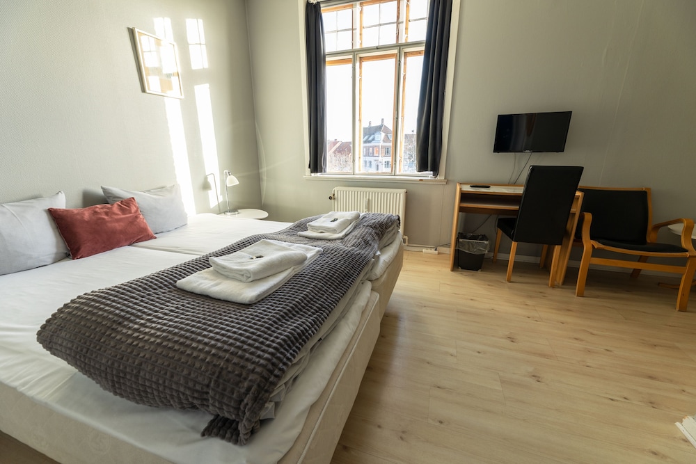 Double Room, Private Bathroom
