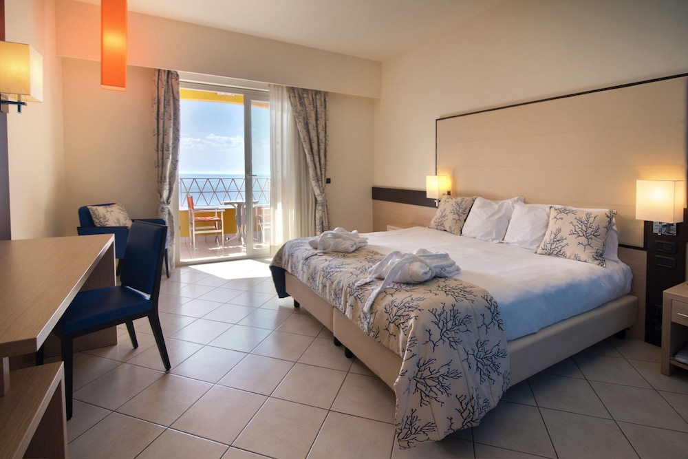Comfort Double or Twin Room - Photo 1