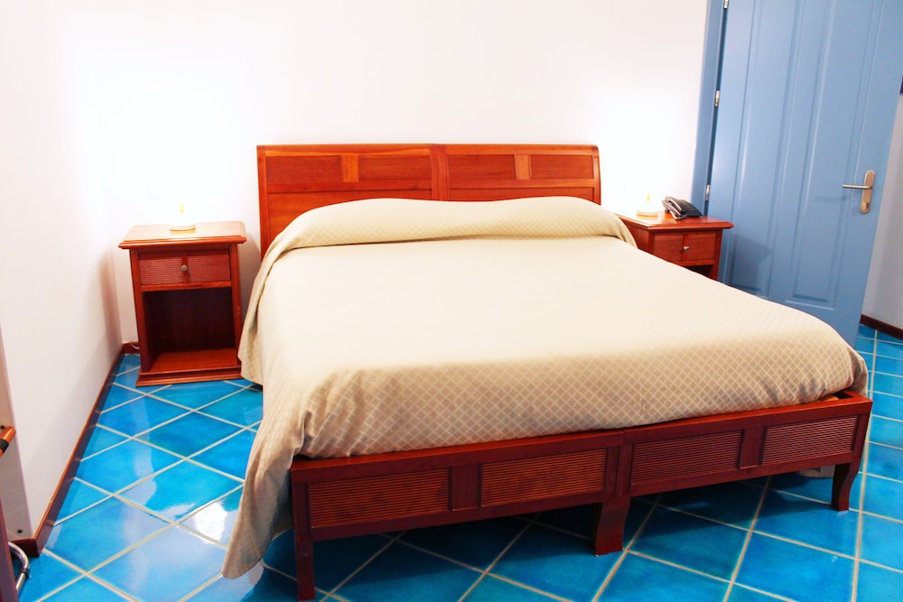 Classic Double Room - Photo 1