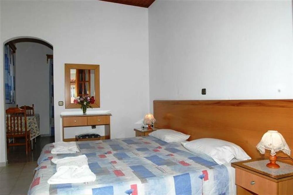 Apartment (4 Adults)