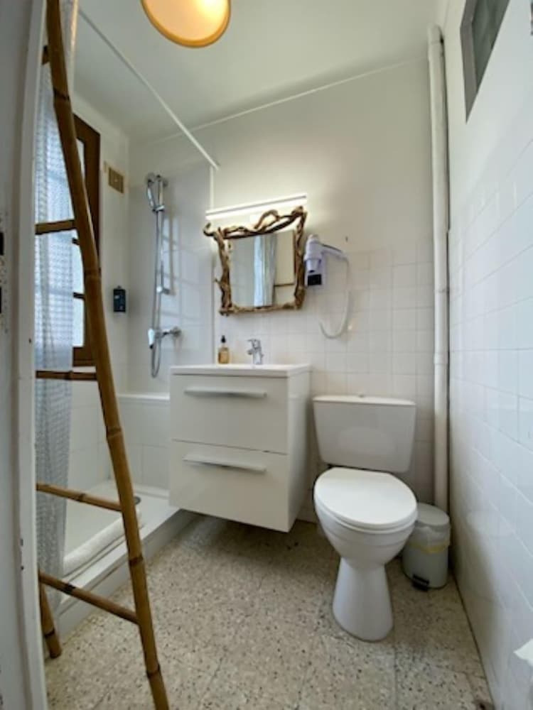 Double Room (Les Launes 4) photo 2