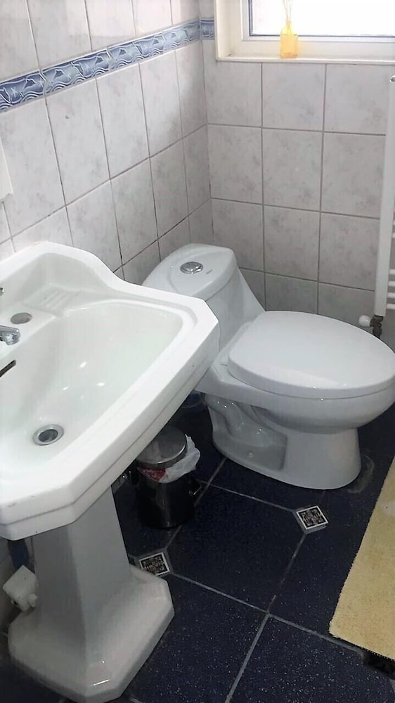 Room, 1 King Bed, Ground Floor (#5) photo 2