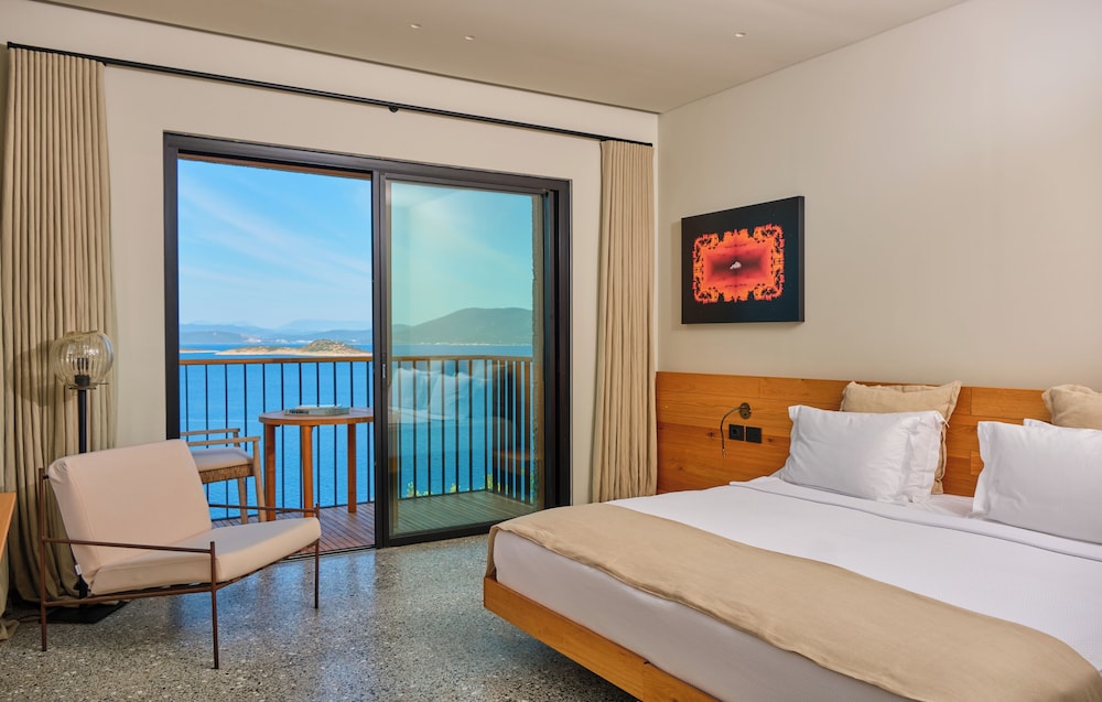 Sea View Superior Standard Room