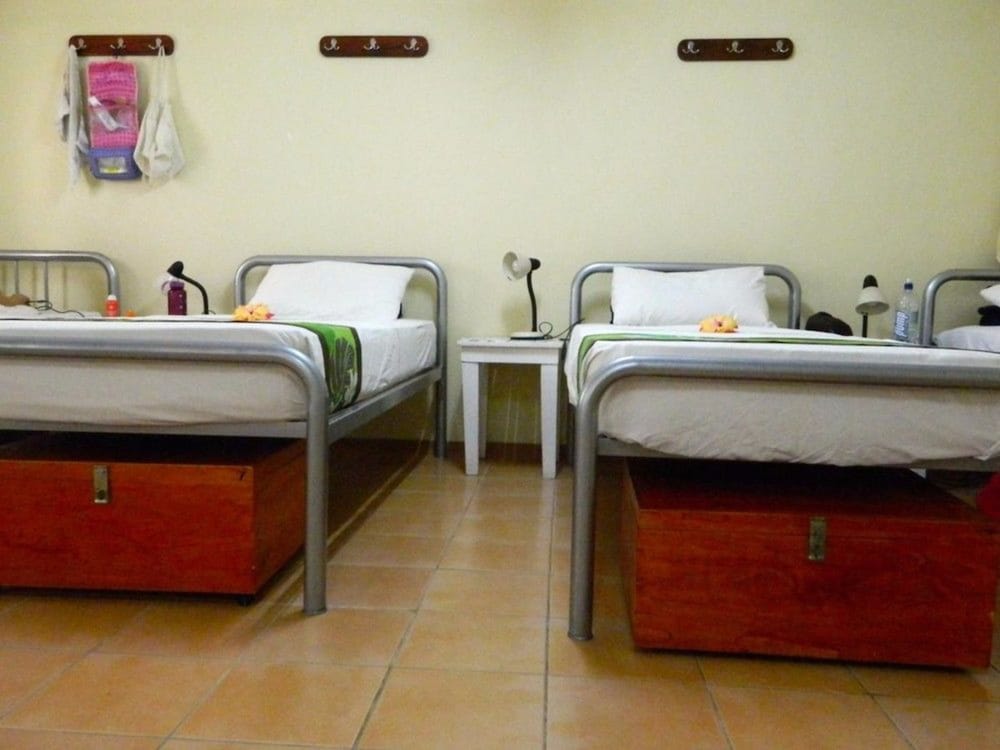 Shared Dormitory (Bed in 4-Bed Ensuite Mixed Dorm) photo 2