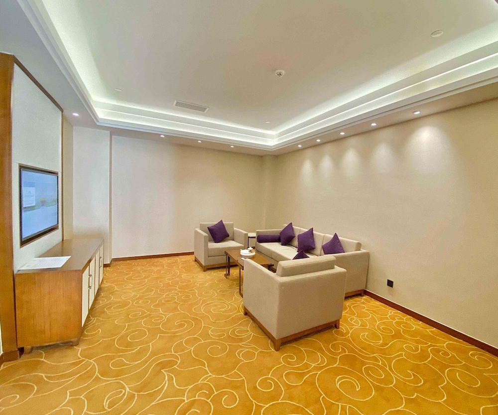 Superior Suite, 1 King Bed, Non Smoking (Hot Spring)