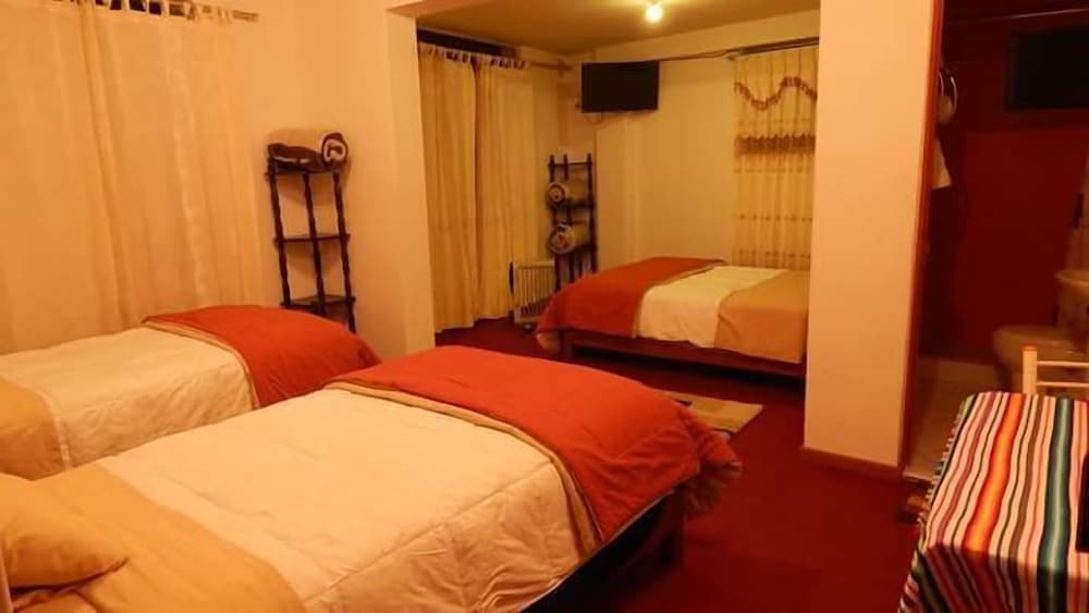 Deluxe Quadruple Room, 1 Bedroom, Ensuite, Lake View photo 1