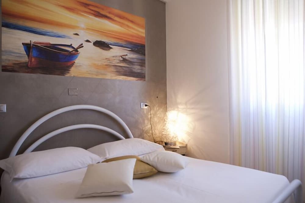 Double Room Single Use photo 3
