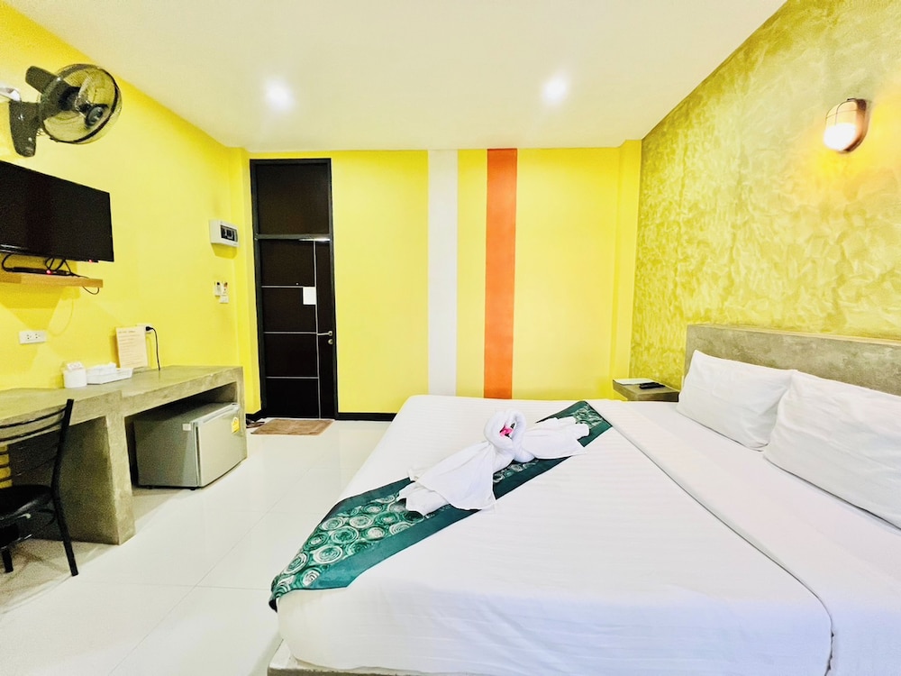 Standard Room photo 2