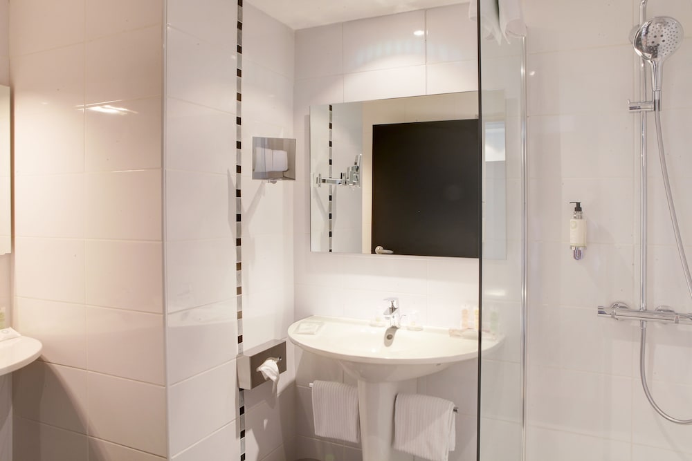 Executive Twin Room - Photo 5