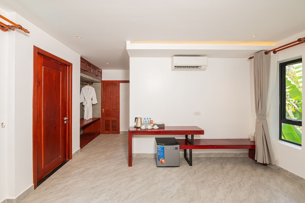 Family Suite - Photo 9