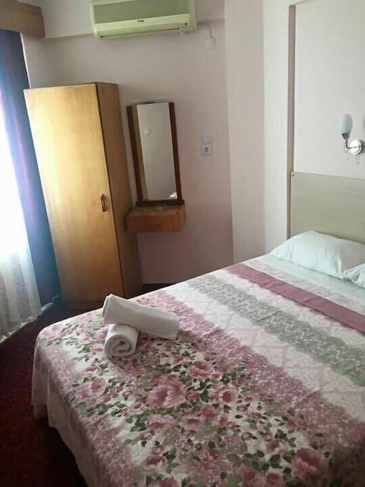 Standard Double Or Twin Room photo 1