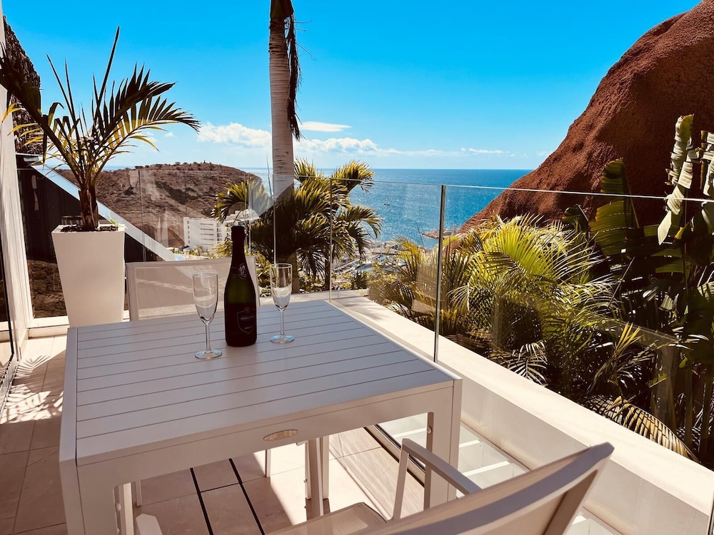 Serenity Sun Stone Suite, Partial Sea View