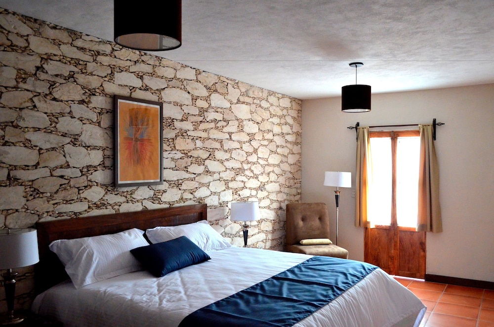 Master Room photo 1