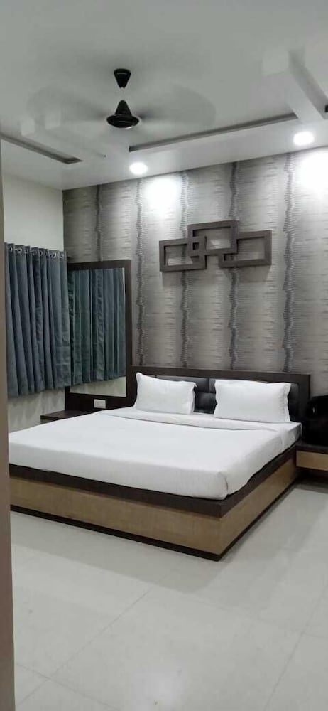 Standard Room - Photo 13