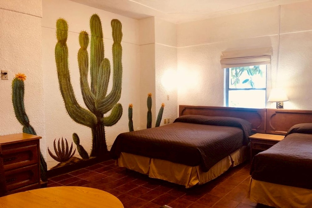 Classic Quadruple Room, Multiple Bedrooms photo 2