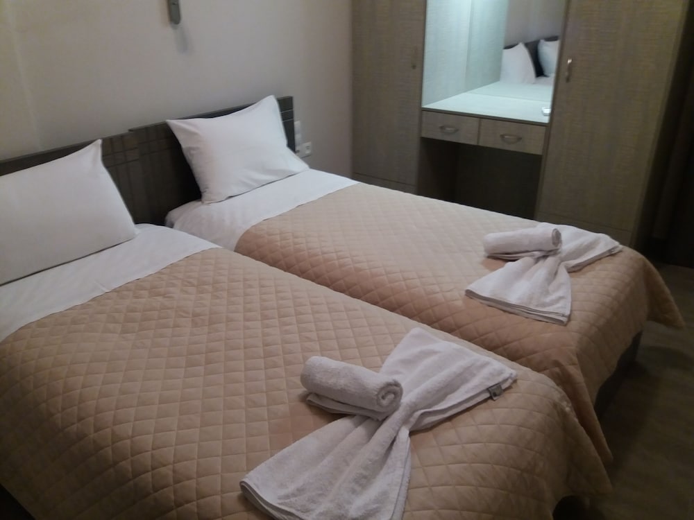 Panoramic Apartment, Hot Tub, Sea View photo 2
