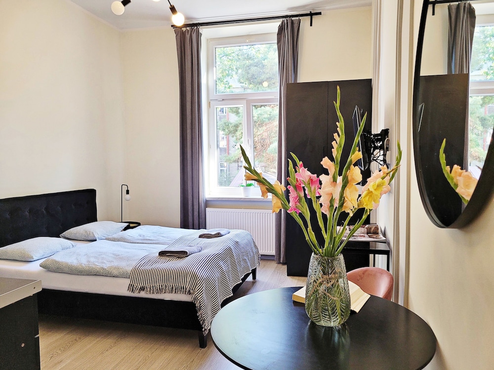 Standard Studio Suite, Courtyard View