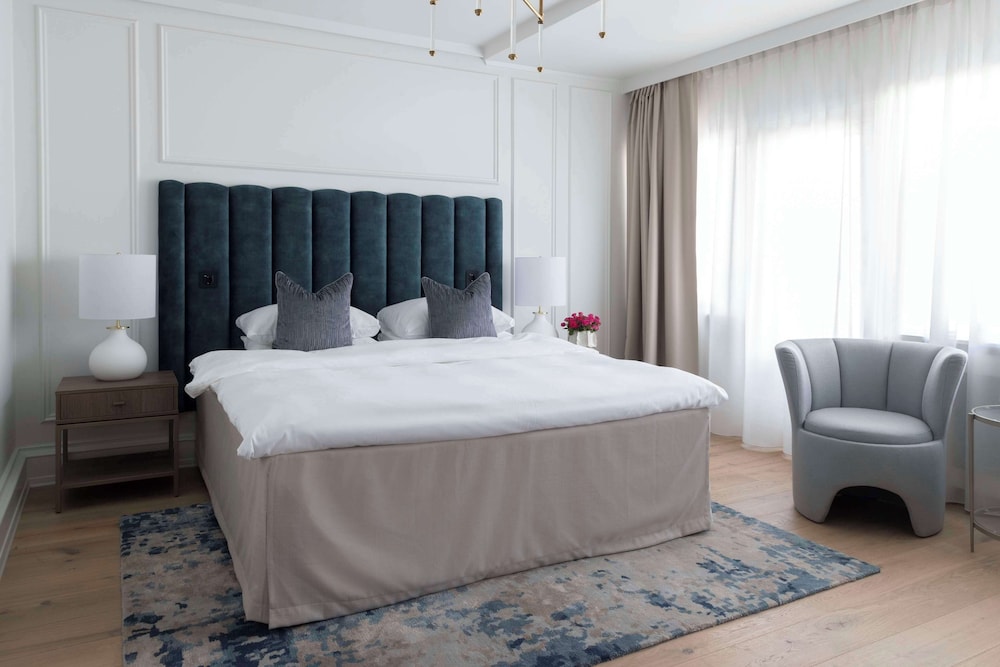 Superior Room (King) - Photo 4
