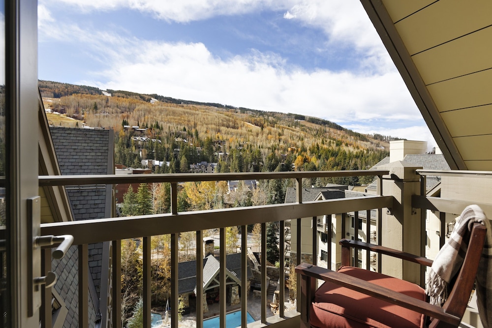 Room, 3 Bedrooms (Game Creek Residence) - Photo 7