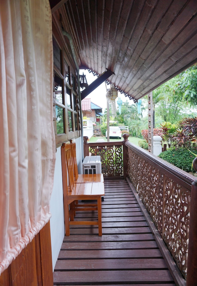 2-Bedroom Villa With Fan photo 2