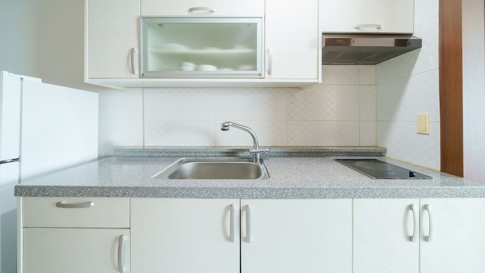 Basic Room, 1 Bedroom (106 Skyblue) - Photo 7