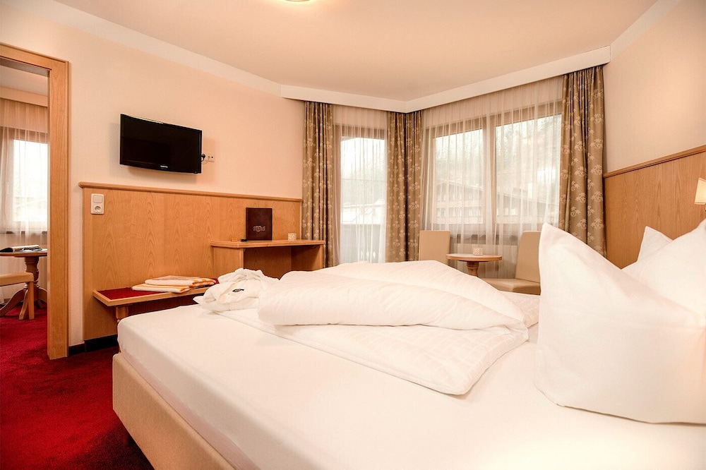 Comfort Family Suite, Balcony (4) photo 3