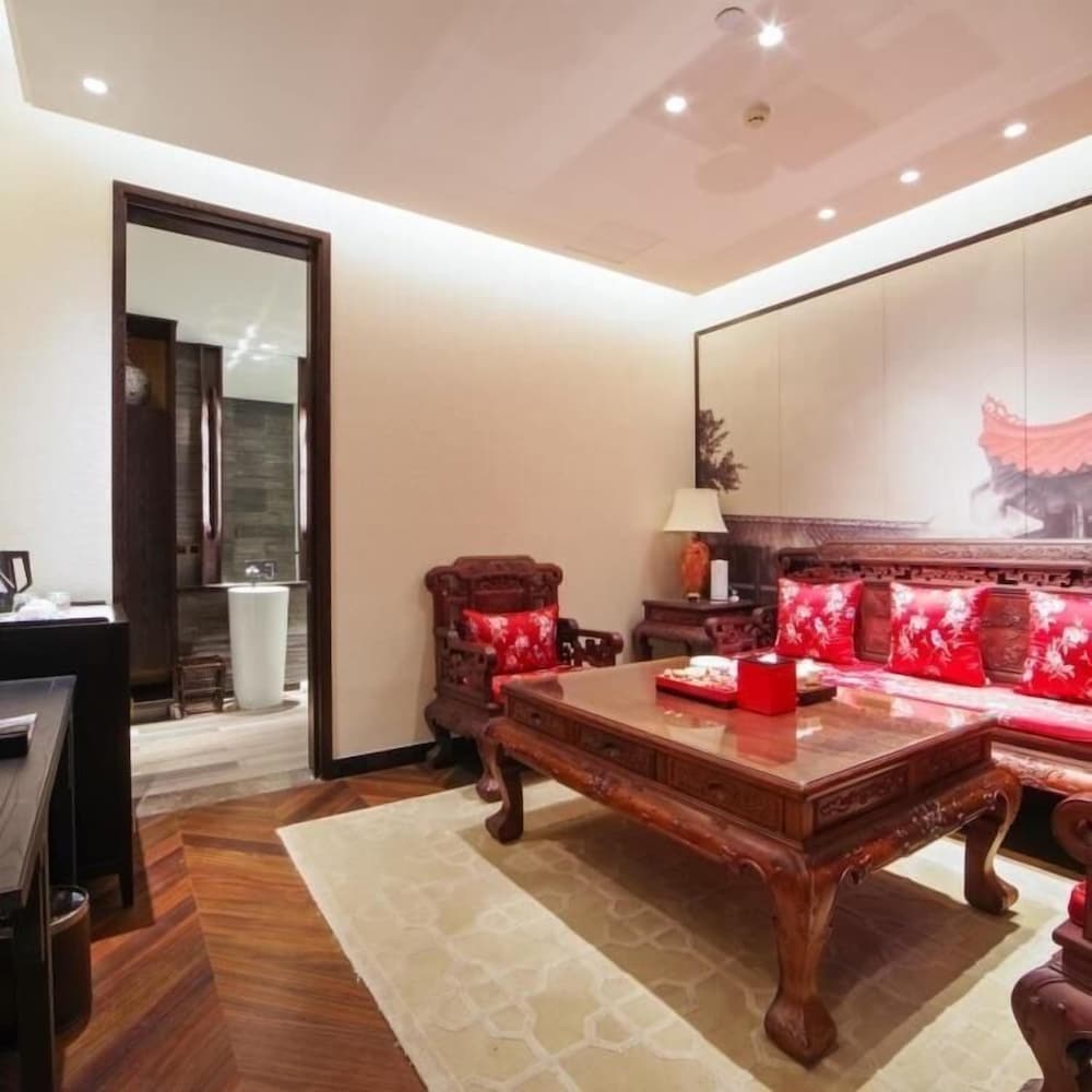 Elite Suite photo 2
