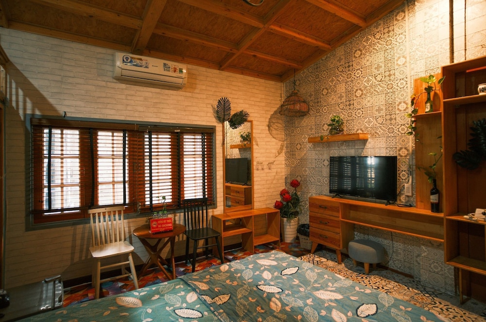 Signature Triple Room