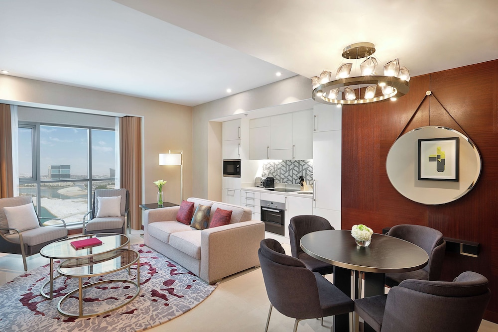 Suite, 1 Bedroom - Photo 5