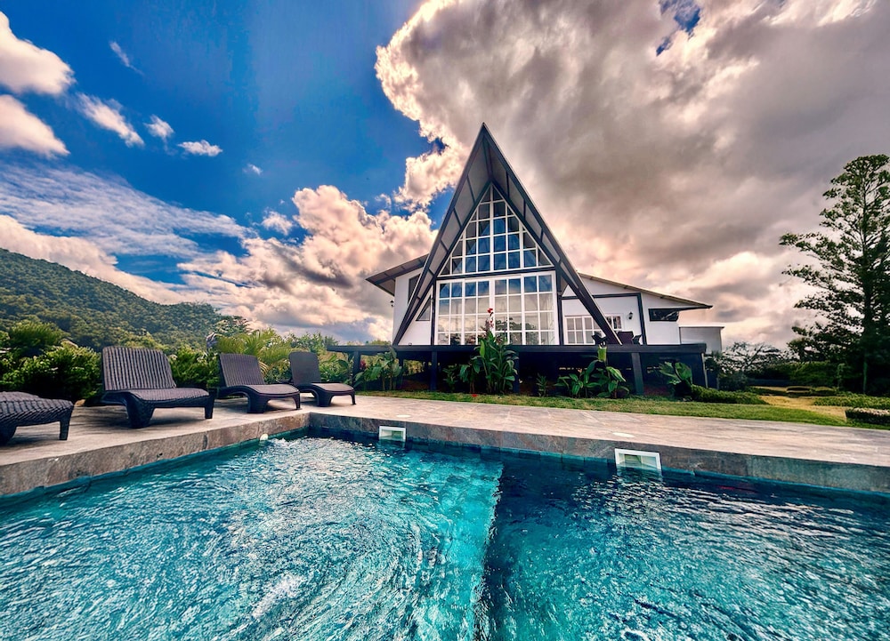 Premium Cottage, 3 Bedrooms, Private Pool, Valley View