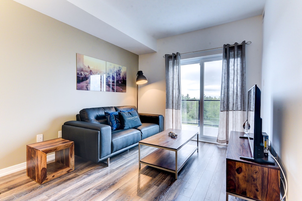City Apartment, 1 Queen Bed, Non Smoking photo 1